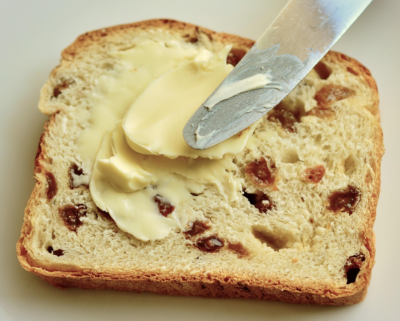 erfahren sie alles über hefegebäck: tipps zur zubereitung, rezepte und tricks, um aromatisches und lockeres hefebrot selbst zu backen. perfekt für backanfänger und profis.