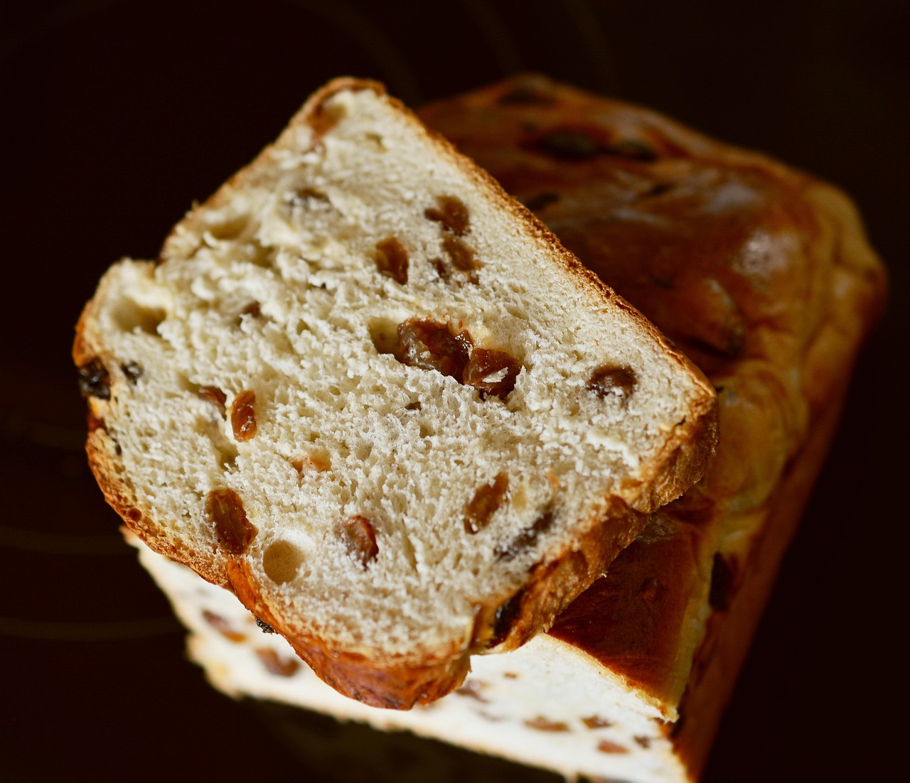 entdecken sie alles über hefegebäck: rezepte, tipps zur zubereitung von hefebrot und wissenswertes rund um lockeres, selbstgebackenes brot mit hefe.