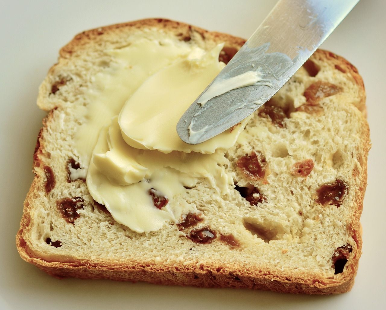 erfahren sie alles über hefegebäck: tipps zur zubereitung, rezepte und tricks, um aromatisches und lockeres hefebrot selbst zu backen. perfekt für backanfänger und profis.